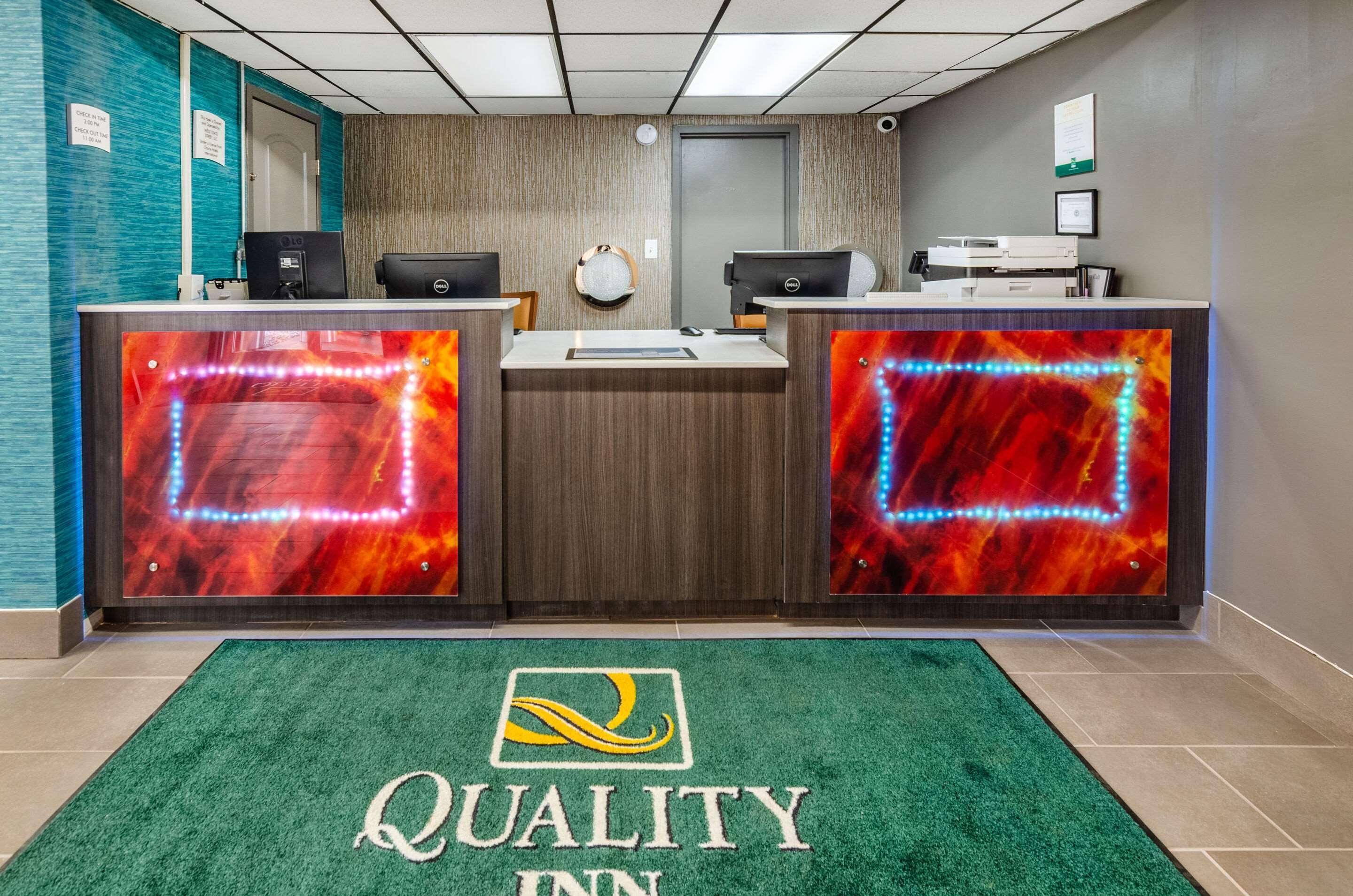 Quality Inn Bristol Eksteriør billede